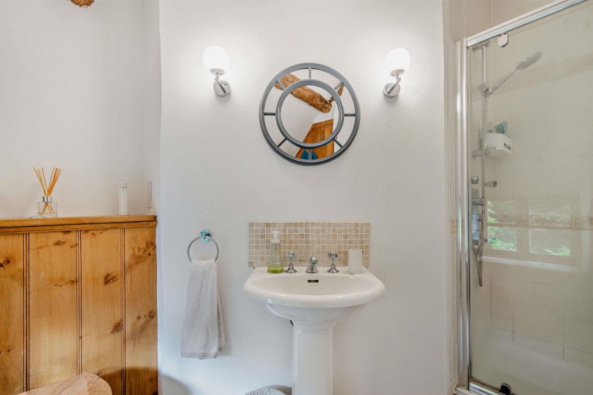 Images for Queen Street, Chedworth