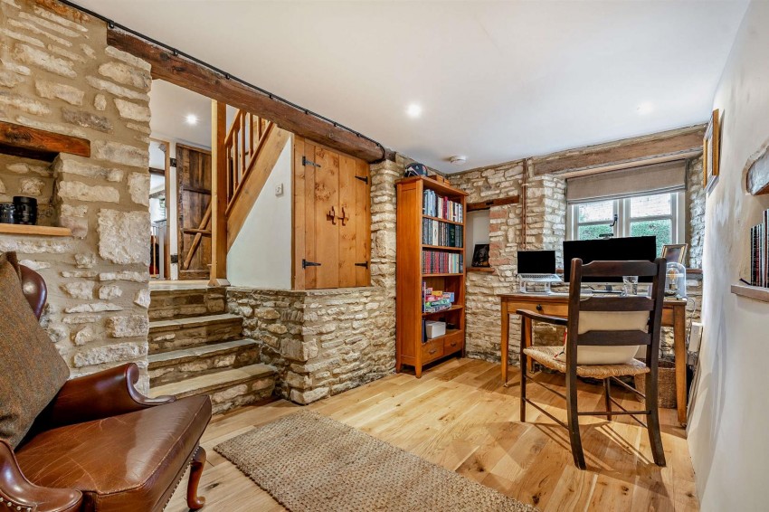 Images for Queen Street, Chedworth