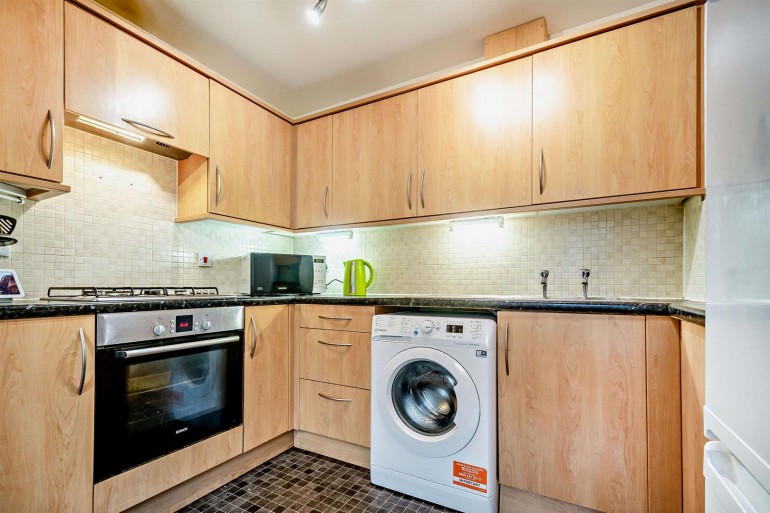 Hoopers Court, Cirencester