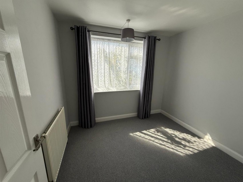 Images for Melmore Gardens, Cirencester