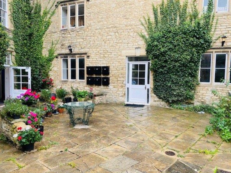 Dyer Street, Cirencester