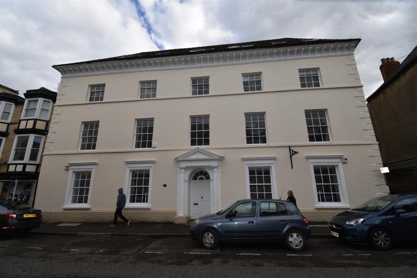 Images for Dyer Street, Cirencester