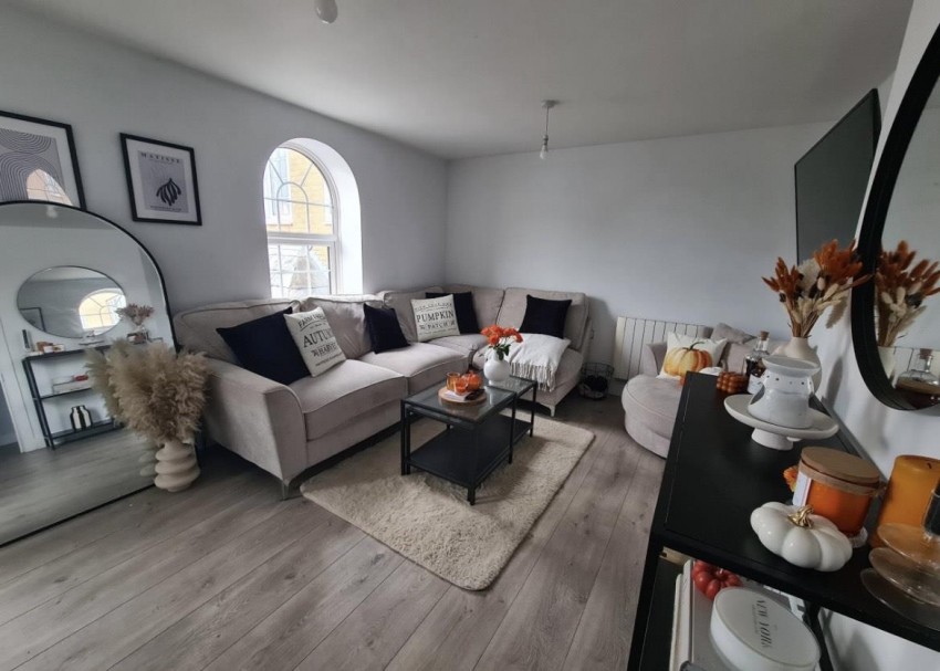 Images for Longwood Court, Cirencester
