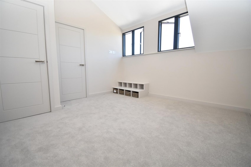 Images for South Way, Cirencester