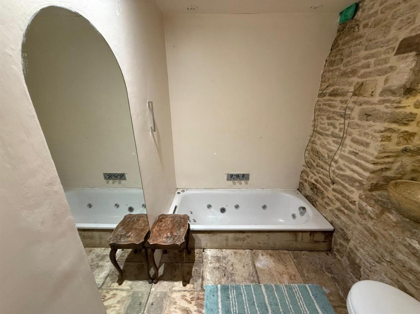 Images for Old Forge Lane, Stow On The Wold