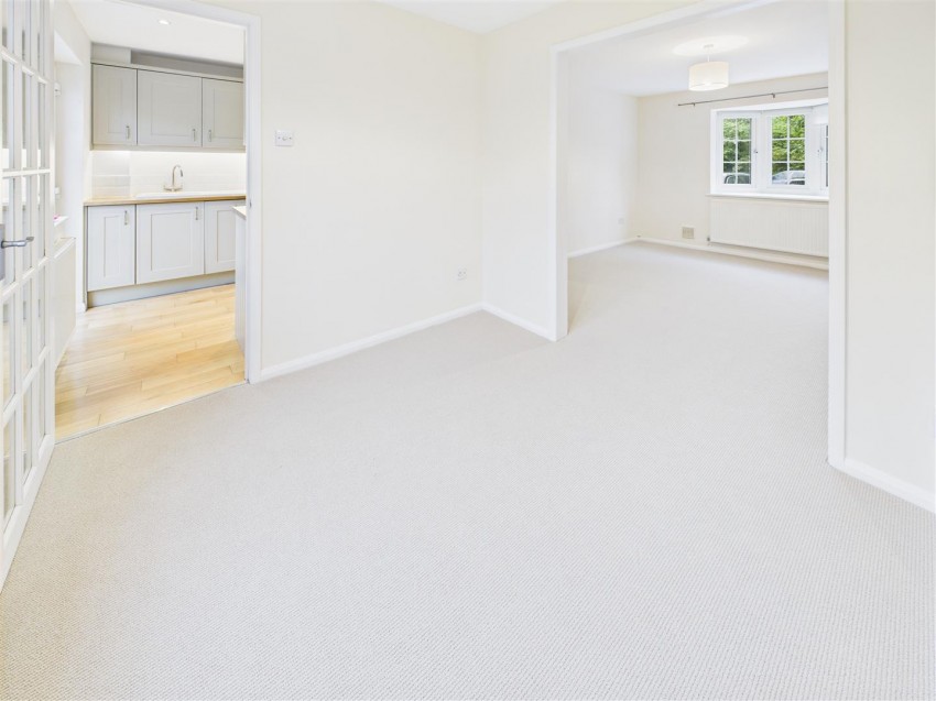 Images for Garden Close, Cirencester