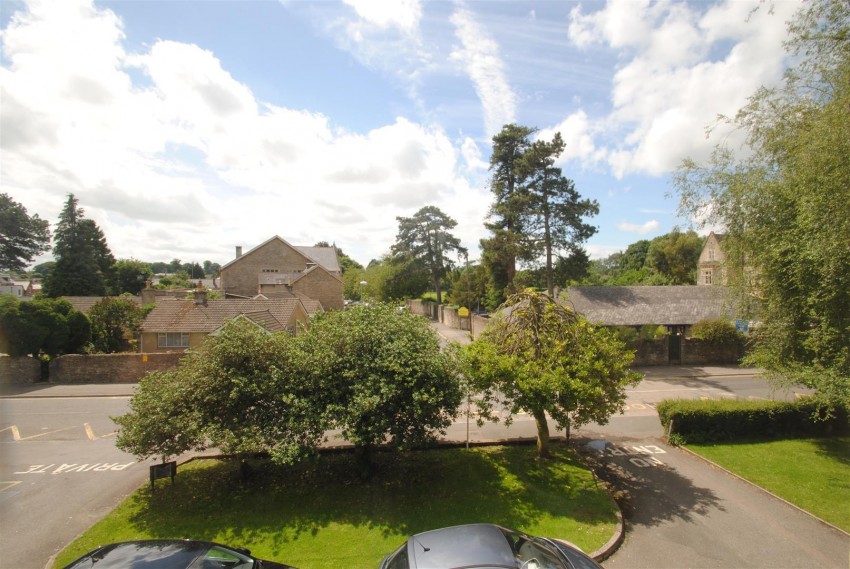 Images for Victoria Road, Cirencester