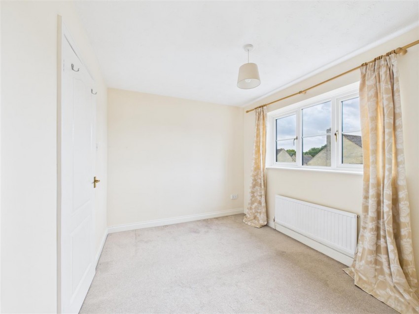 Images for Queen Elizabeth Road, Cirencester