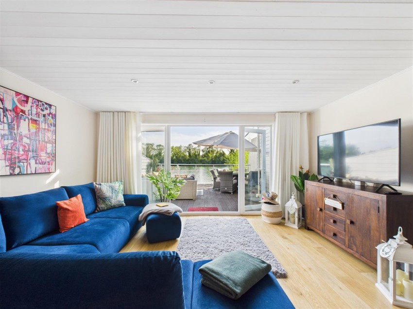 Images for Spring Lake, Station Road, South Cerney