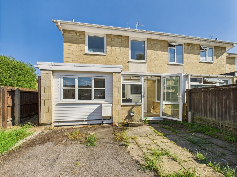 Hakeburn Road, Cirencester