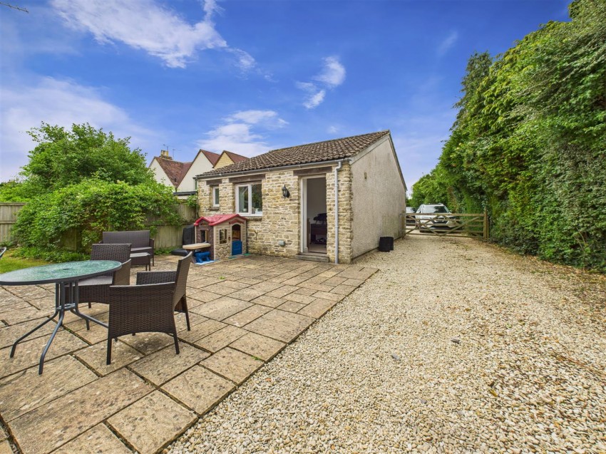 Images for Chesterton Lane, Cirencester
