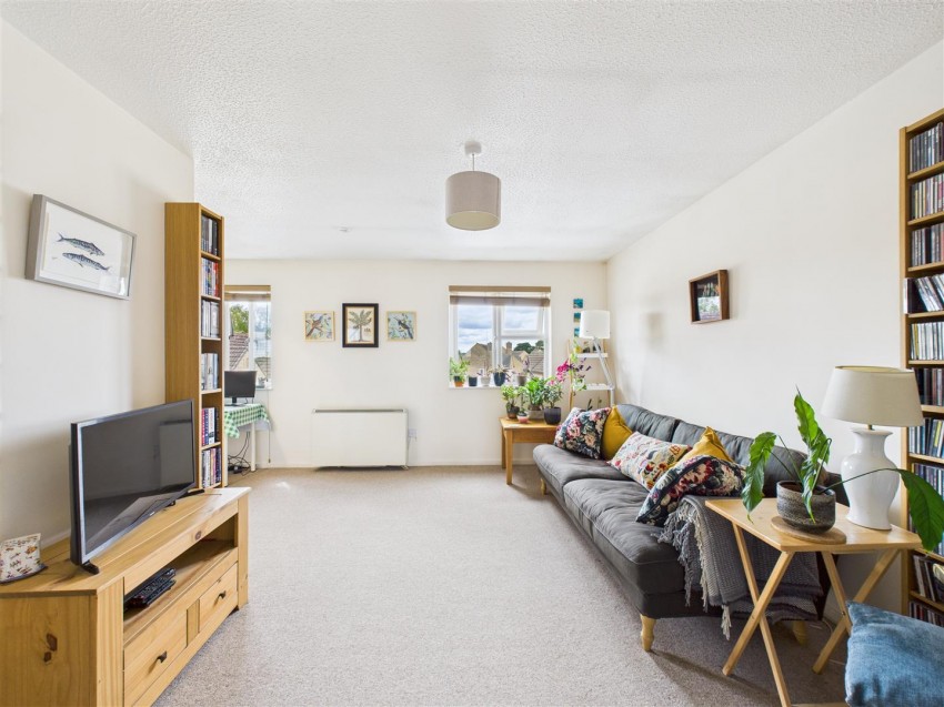 Images for Kemble Drive, Cirencester
