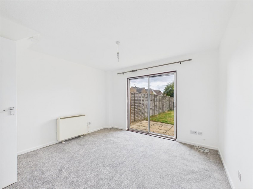 Images for Kemble Drive