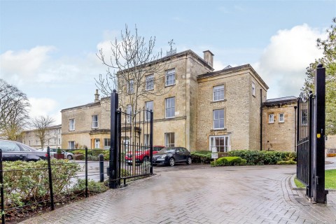 View Full Details for Chesterton Lane, Cirencester