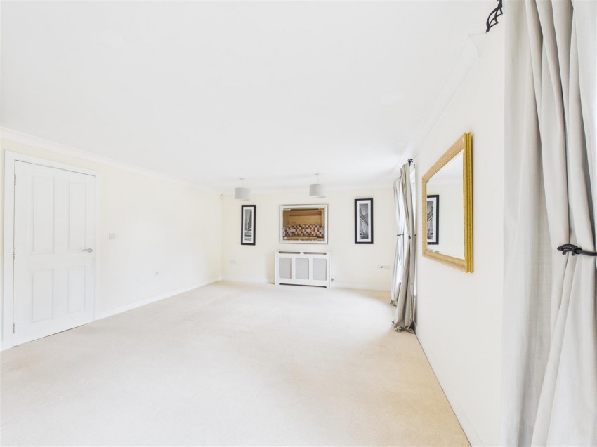 Images for Chesterton Lane, Cirencester