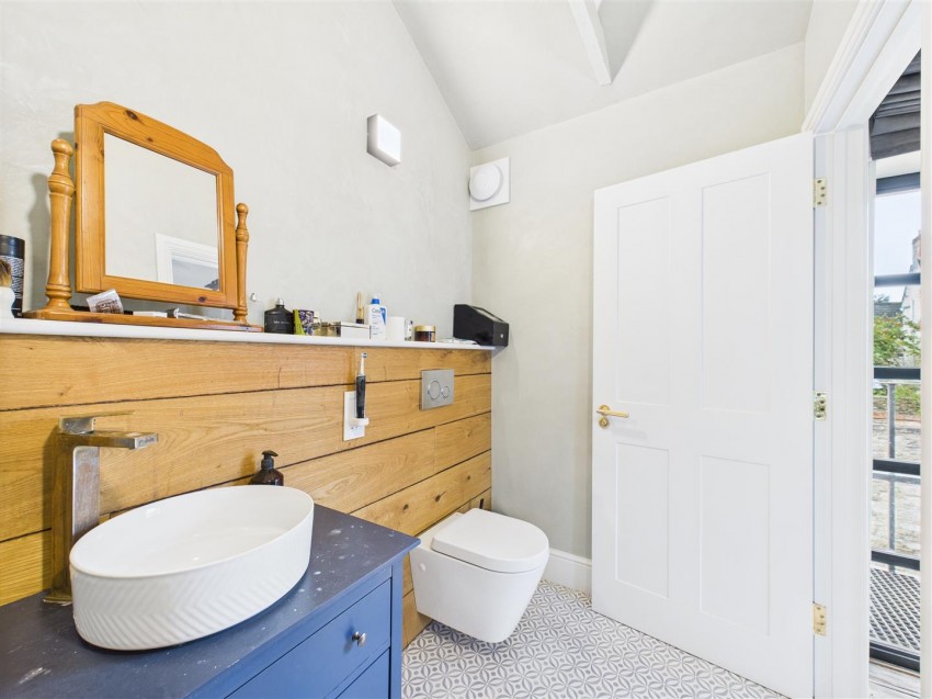 Images for Dollar Street, Cirencester