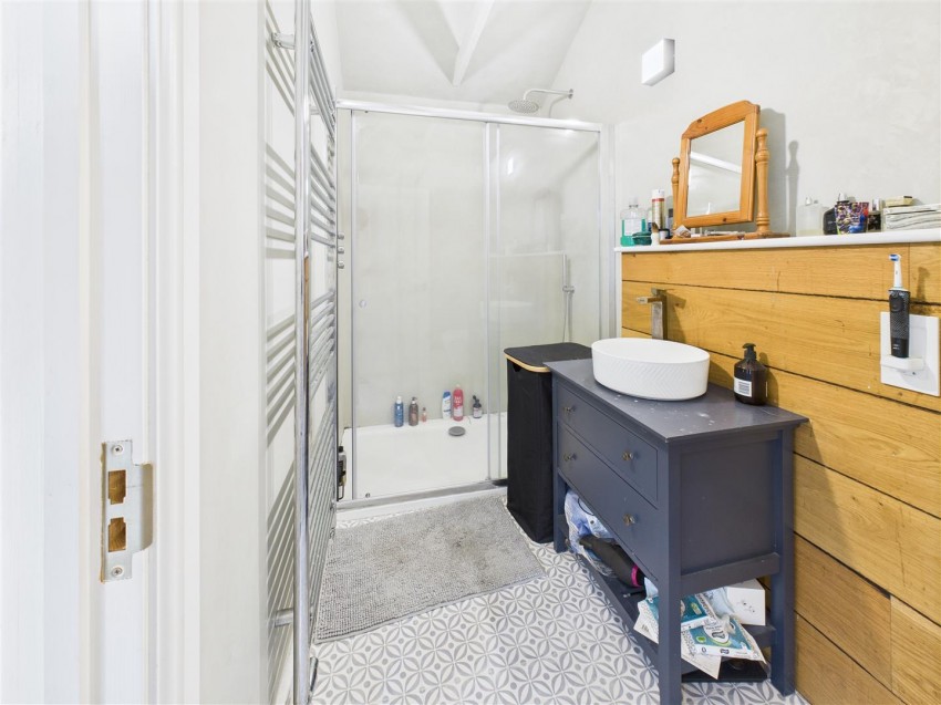 Images for Dollar Street, Cirencester