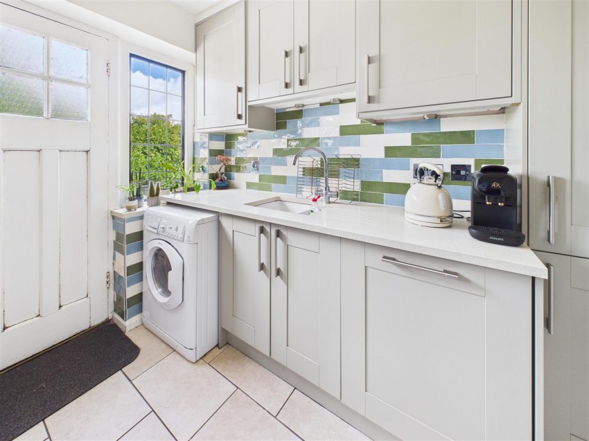 Images for Shepherds Way, Cirencester
