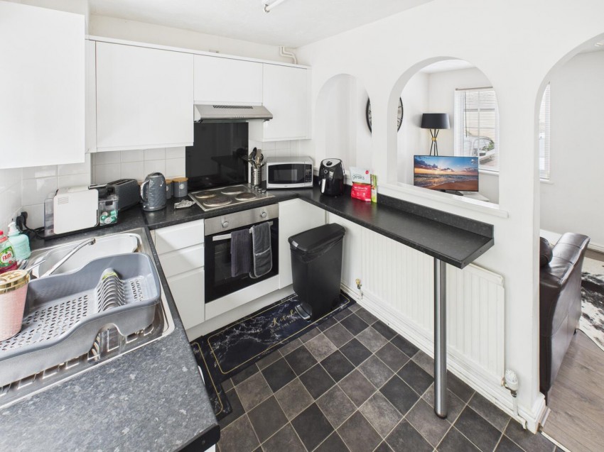 Images for Smiths Field, Cirencester