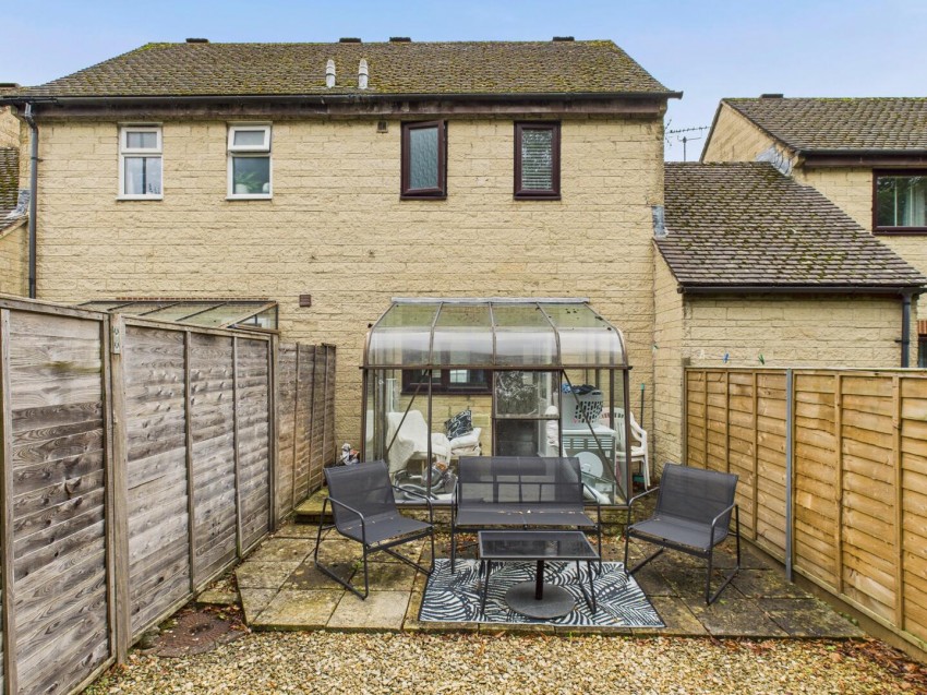 Images for Smiths Field, Cirencester