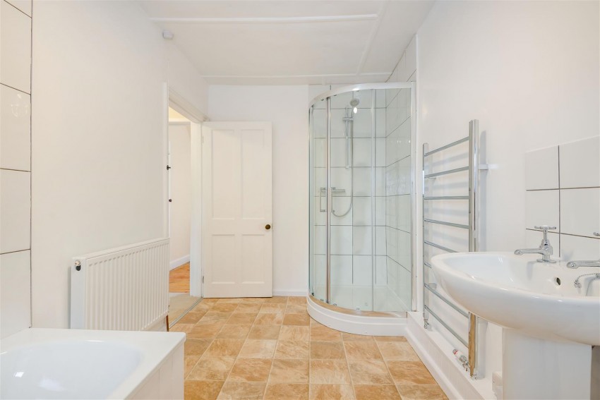 Images for Preston, Cirencester, Gloucestershire