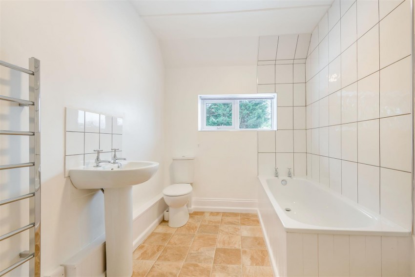 Images for Preston, Cirencester, Gloucestershire