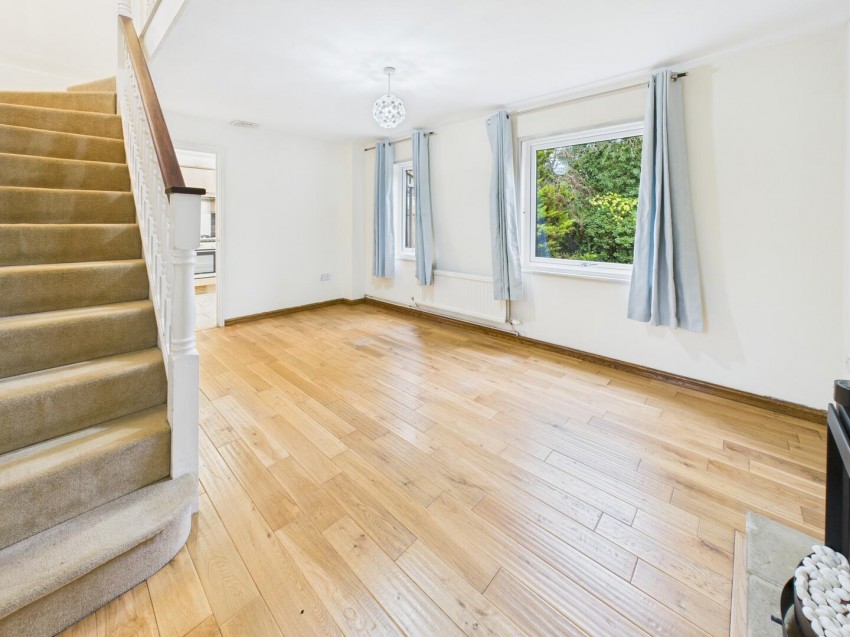 Images for Smiths Field, Cirencester