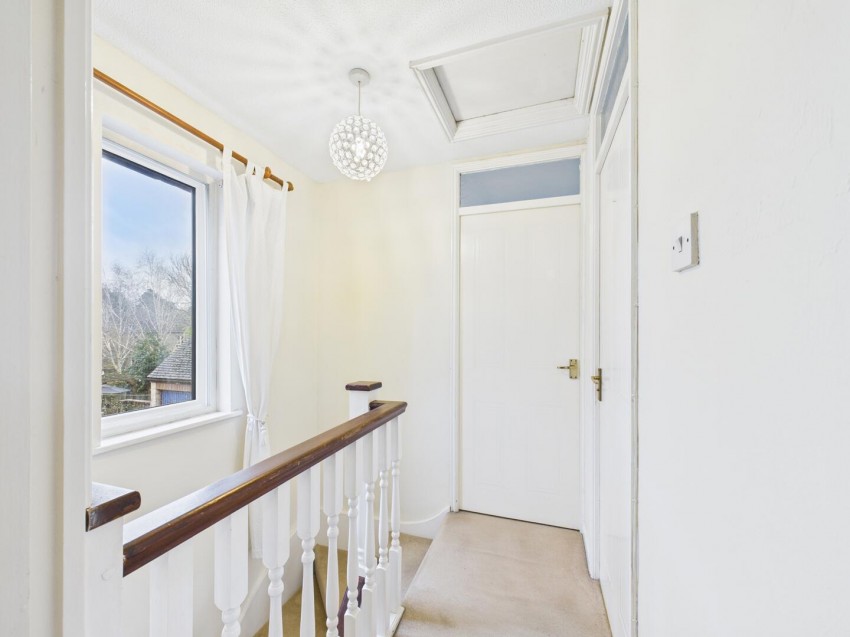 Images for Smiths Field, Cirencester