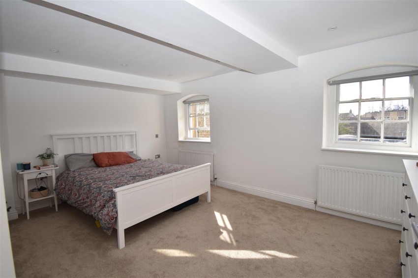 Images for Dyer Street, Cirencester