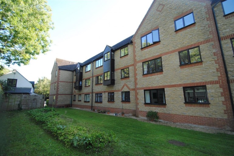River Court, Cirencester