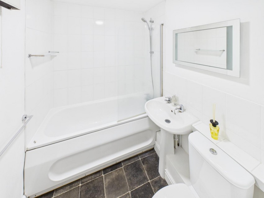 Images for River Court, Cirencester