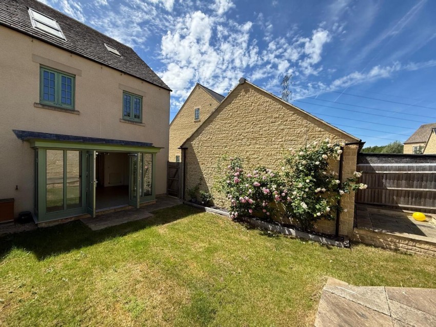 Images for Gardner Way, Cirencester