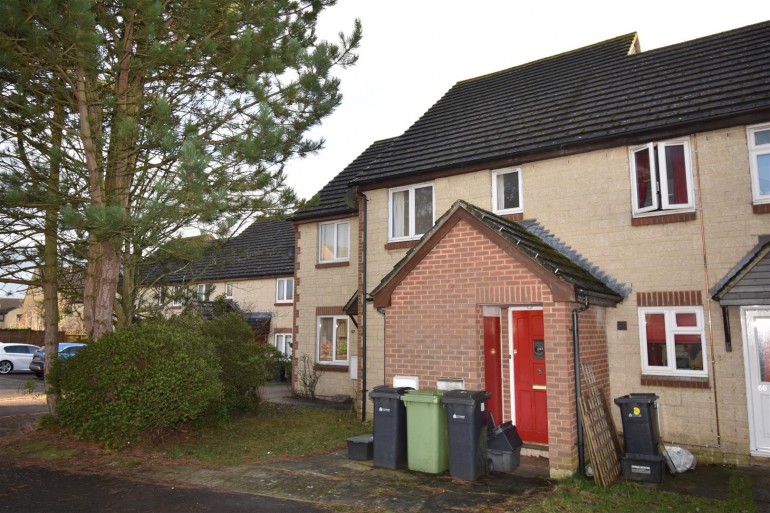 Kemble Drive, Cirencester