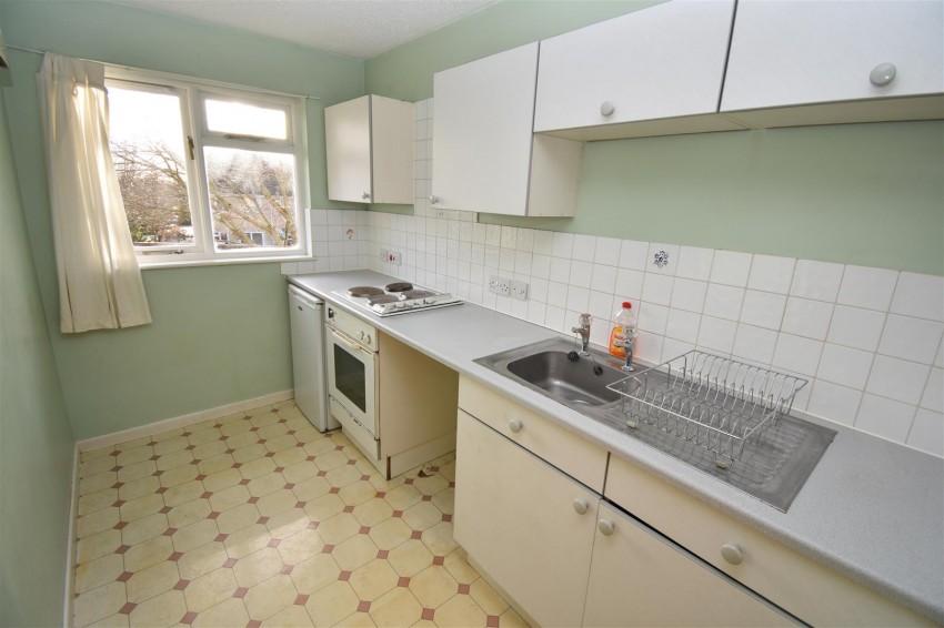 Images for Kemble Drive, Cirencester