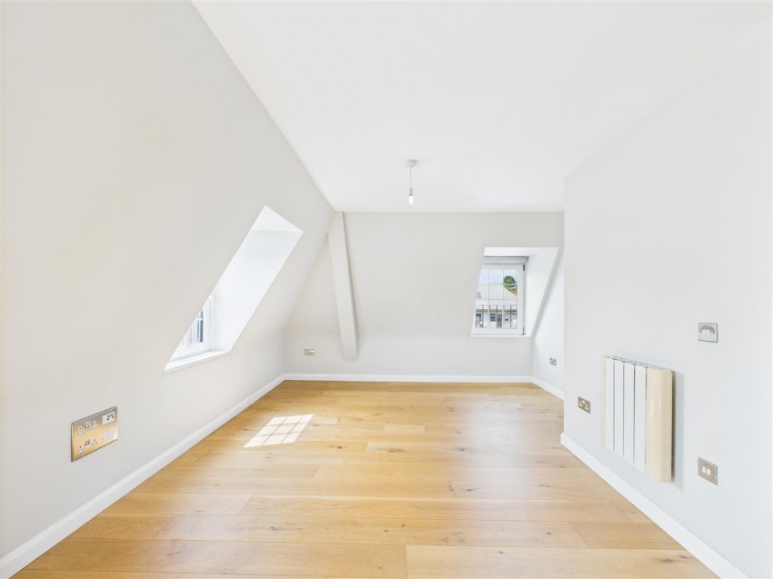 Images for Longwood House, Love Lane, Cirencester