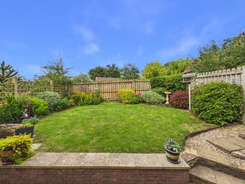View Full Details for 27, Arnolds Way, Cirencester, Gloucestershire, GL7