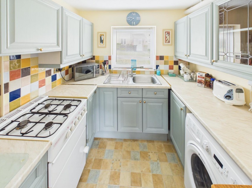 Images for 27, Arnolds Way, Cirencester, Gloucestershire, GL7