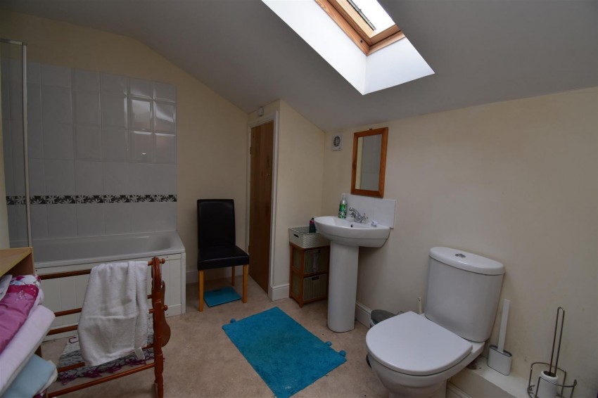 Images for Querns Lane, Cirencester